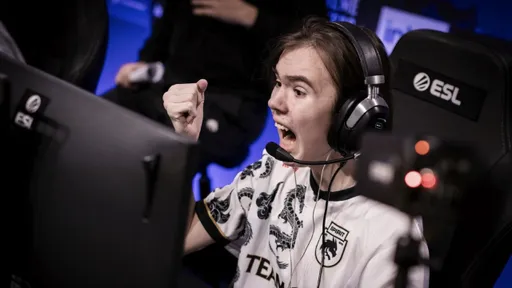 Team Spirit победила Wildcard во втором туре Perfect World Shanghai Major 2024