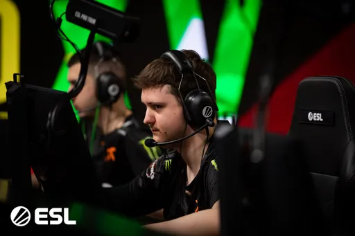Mezii поделился мнением об игровой форме Virtus.pro