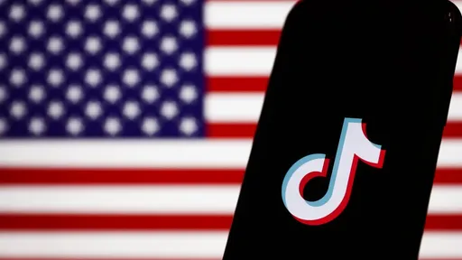 США требует удалить TikTok* из Google Play и App Store