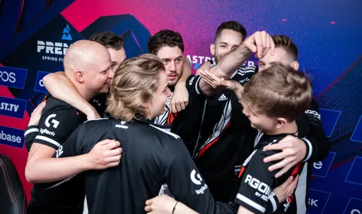 M0NESY поделился мнением о фиксе M4A1-S в CS:GO