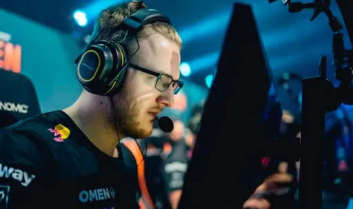 Команда smooya получила дисквалификацию на отборочных из-за бага [обновлено]