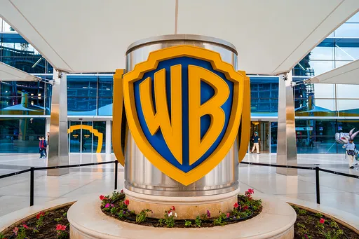 Netflix полностью выкупила Warner. Bros за $82,7 млрд