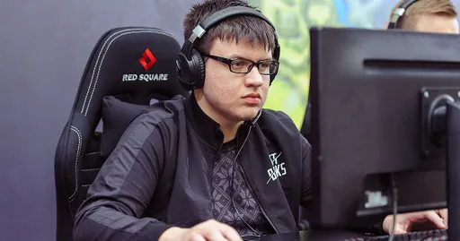 Petushara: керри и оффлейнер в NaVi Junior сливают матчи специально