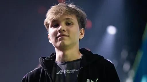M0NESY стал топ-1 игроком на FACEIT с 6158 ELO