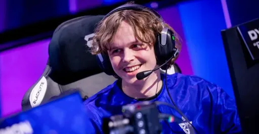 dyrachyo откалибровал аккаунт до 2,4 тыс. ELO на FACEIT