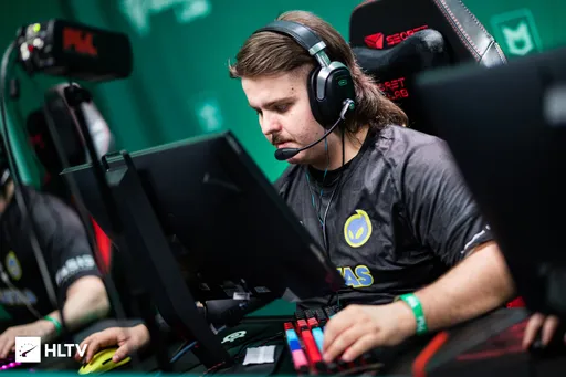 MOUZ завершила выступление на IEM Katowice 2023