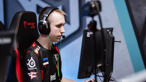 Ropz пожаловался на слабые процессоры на RMR-турнире к мейджору по CS2