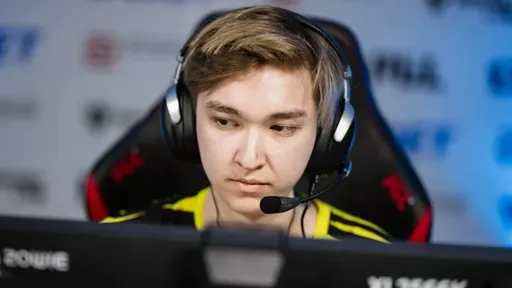 HEROIC выбила Virtus.pro из IEM Cologne 2025