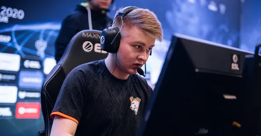 Qikert прокомментировал игровую форму Outsiders на ESL Pro League Season 16