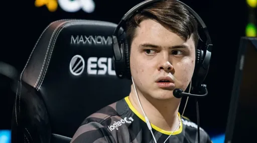 «Домой!» – игроки Virtus.pro поделились эмоциями о победе в матче с Falcons