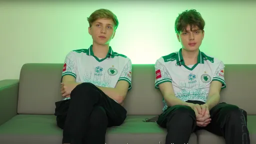 Team Falcons одолела Astralis на ESL Pro League Season 22