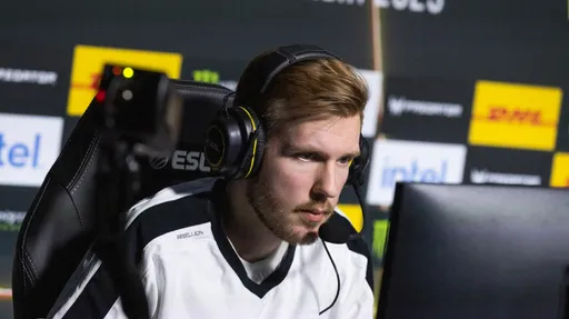 Falcons проиграла Azure Ray и упала в нижнюю сетку ESL One Kuala Lumpur 2023
