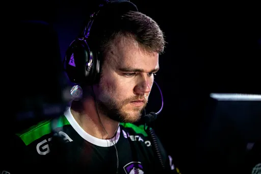 NEO: FaZe счастливы пройти дальше – плей-офф минимум, но готовы бороться за трофей