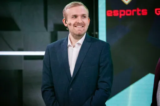 TeaGuvnor назвал самый необычный решаффл на про-сцене Dota 2
