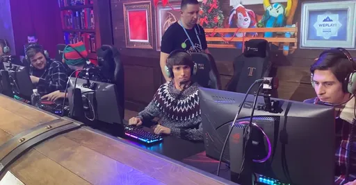 Dendi временно прекратил стримить — всё из-за хакера, который отключает игроков от сервера