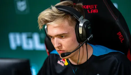 Состав Perfecto и nafany прошёл в закрытые отборочные на PGL Bucharest 2025