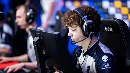 YEKINDAR может полноценно перейти на позицию капитана в Team Liquid