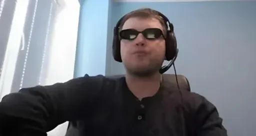 «На серверах невозможно поднять ранг» – Папич отказался стримить Counter-Strike 2