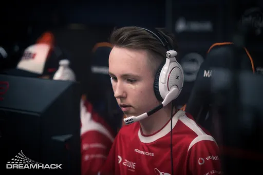 FaZe Clan обыграла Team GamerLegion на RMR к IEM Rio Major 2022