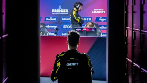 Npl дебютировал за NaVi в матче против Vitality на BLAST Premier: World Final 2022