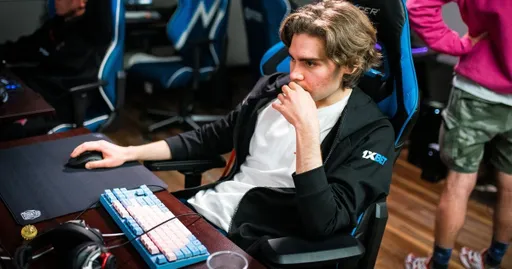 Nix: в Dota 2 невозможно играть без микрофона