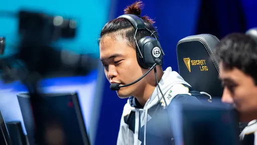 RNG и EG прошли в групповой этап 2022 World Championship по LoL