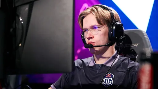 Чемпион двух The International Topson поднял 16 тысяч MMR в Dota 2