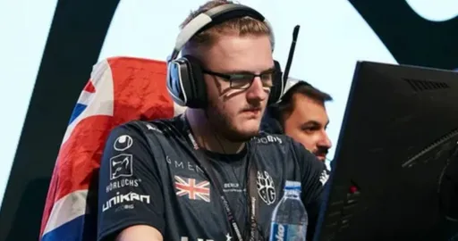smooya о FACEIT: обычные токсики не умеют налаживать связи, как про-игроки и стримеры