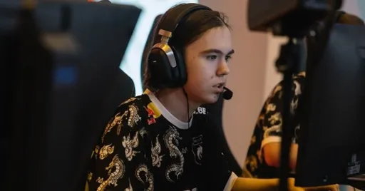 Team Spirit сразится с Vitality в полуфинале BLAST Rivals Spring 2025