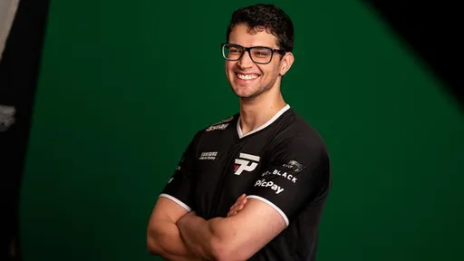Lelis извинился за надпись на статуе в Dota 2
