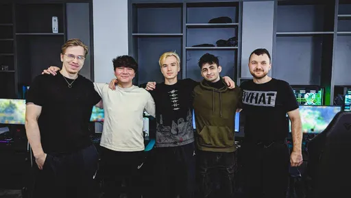 Tundra показала фото с буткемпа с Pure и Topson