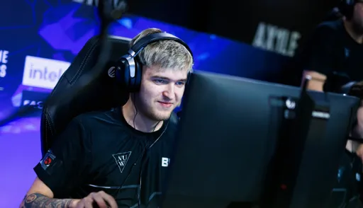 NaVi поднялась на третье место, BB Team заняла 19 строчку в топе от HLTV