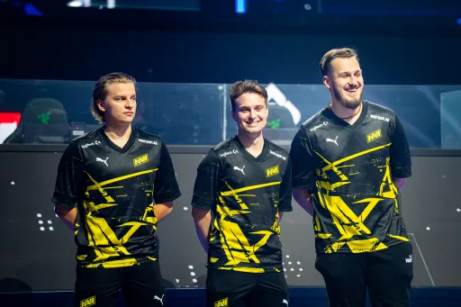 NaVi сразится с Vitality, VP сыграет против FaZe на Gamers8