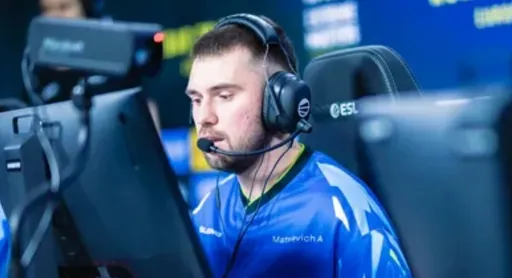 D1Ledez об игре glowiing: уничтожил в соло в важной игре за мейджор, просто папа