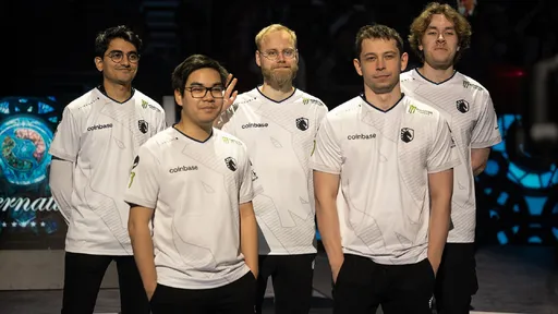 33 присоединился к Team Liquid на позицию оффлейнера