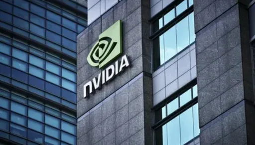 Слух: NVIDIA могла перенести релиз линейки RTX 50 Super