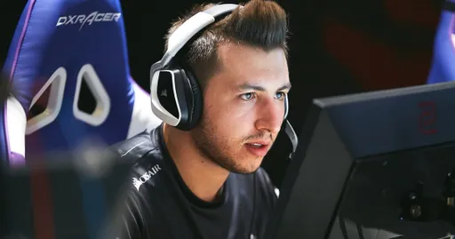 XANTARES о хорошей форме на мейджоре: я поменял коврик для мыши, может, поэтому