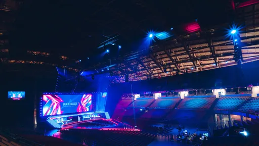 G2, Astralis и OG получили приглашения в закрытые квалификации к RMR