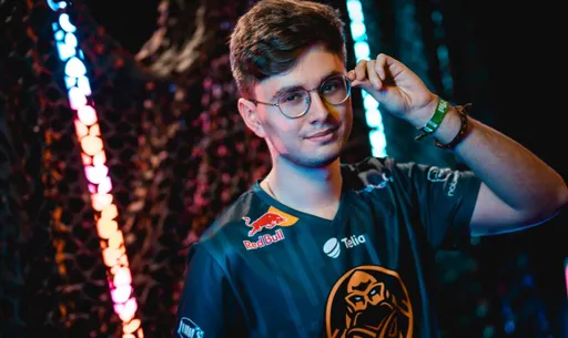 Hades: беспорядочная игра от ENCE, остался последний шанс на EPL S19