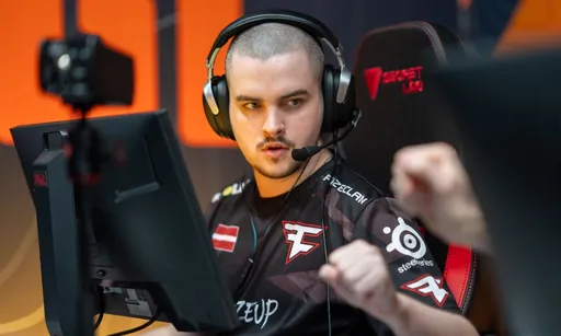FaZe Clan вышла в четвертьфинал StarLadder Budapest Major 2025