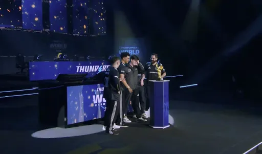 FURIA обыграла NaVi и стала чемпионом Thunderpick World Championship 2025
