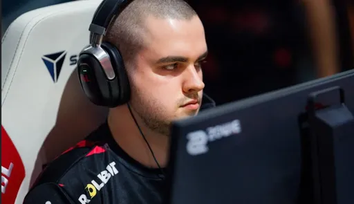 GrOm_0_ZeKa: кик broky сильно приближает FaZe Clan к тир-1, он тянул команду на дно