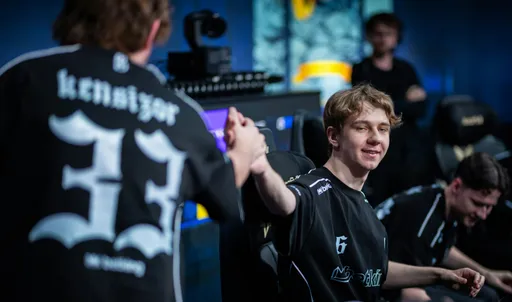 B8 обыграла BIG и вышла в третью стадию IEM Cologne Major 2026