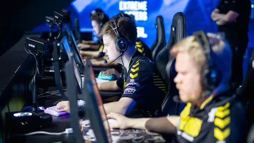 Team Vitality сыграет с Cloud9 за выход в финал IEM Rio 2023