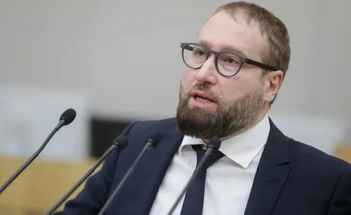 Депутат Горелкин: учитывая популярность WhatsApp*, я не веру в его блокировку