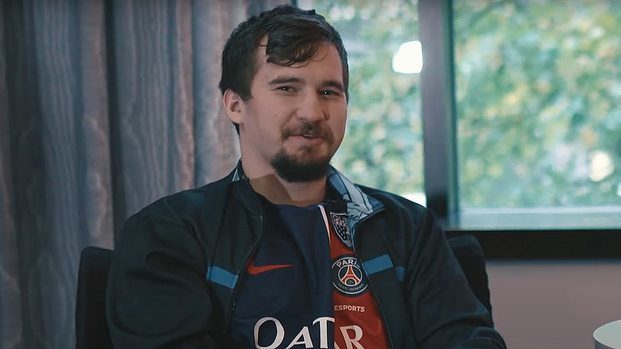 Никита Daxak Кузьмин в роли тренера PSG.Quest