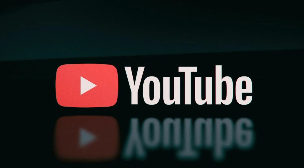 СМИ: у блогеров в России упали просмотры на YouTube до 78%