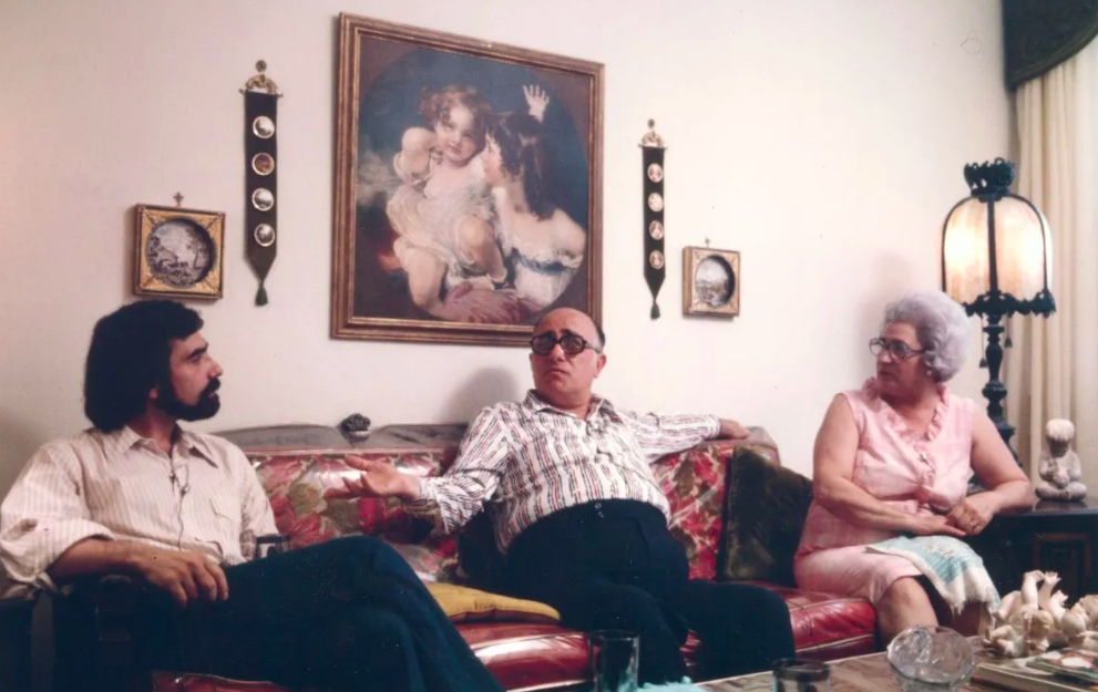 Кадр из фильма «Итало-американец», Мартин Скорсезе со своими родителями Чарльзом и Катрин Скорсезе