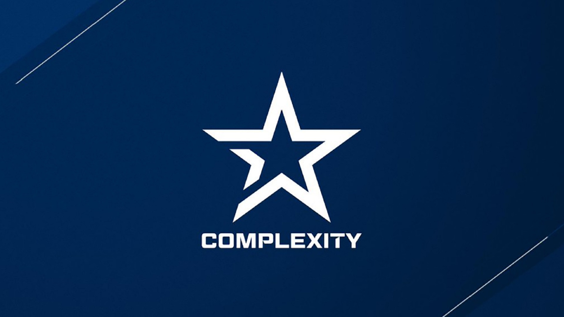Complexity продлила контракты с игроками состава по CS2