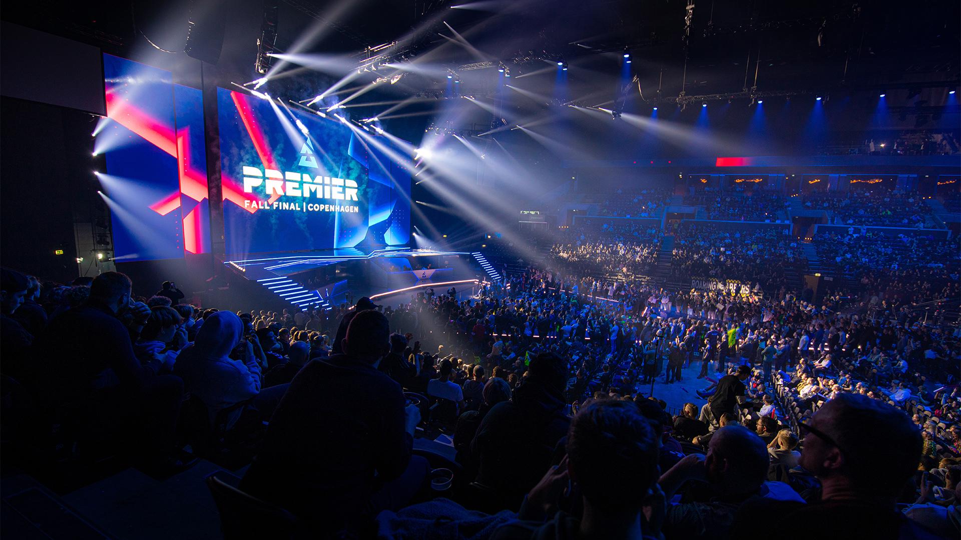 NaVi сыграет на BLAST Premier: Fall Final 2024